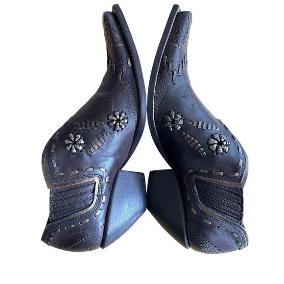 BCBGirls Leather Western Ankle Embellished Boots Size 6 - Picture 4 of 6